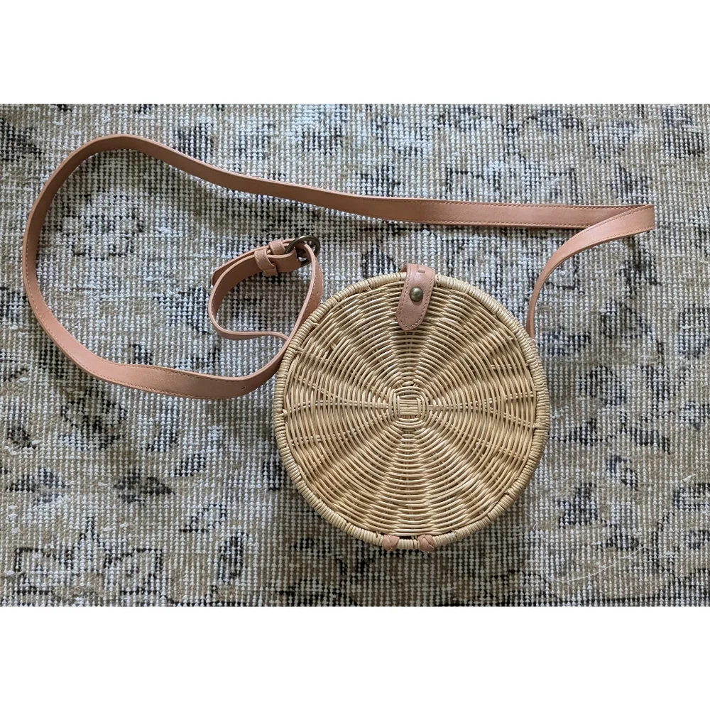 Rattan bag - Picture 1 of 3